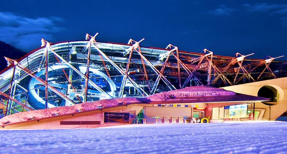 Berghotel Basur - Das Schihotel Am Arlberg Flirsch Exterior foto