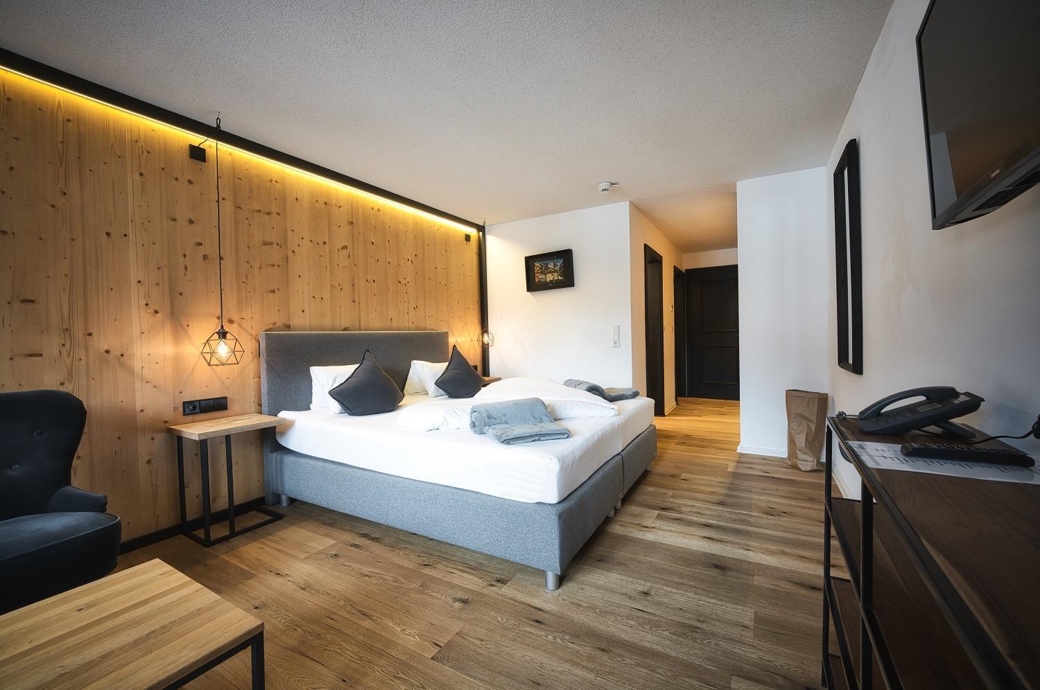Berghotel Basur - Das Schihotel Am Arlberg Flirsch Exterior foto